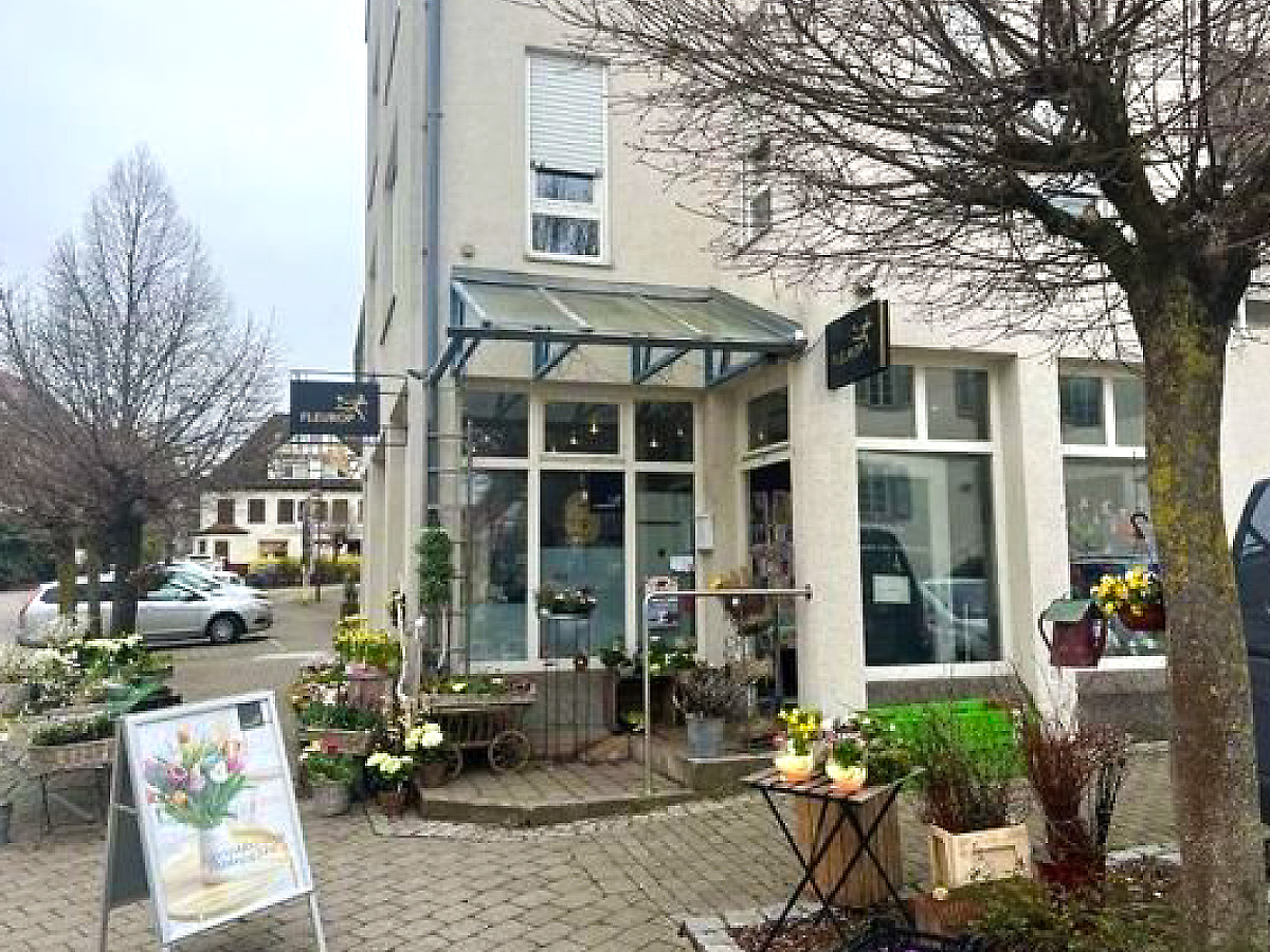 PF-Immobilienmarkt-Vermietung-ladengeschaeft-Wiernsheim-aussenans-2 PF-Immobilienmarkt Vermietung Ladengeschaeft-Wiernsheim Ansicht 2